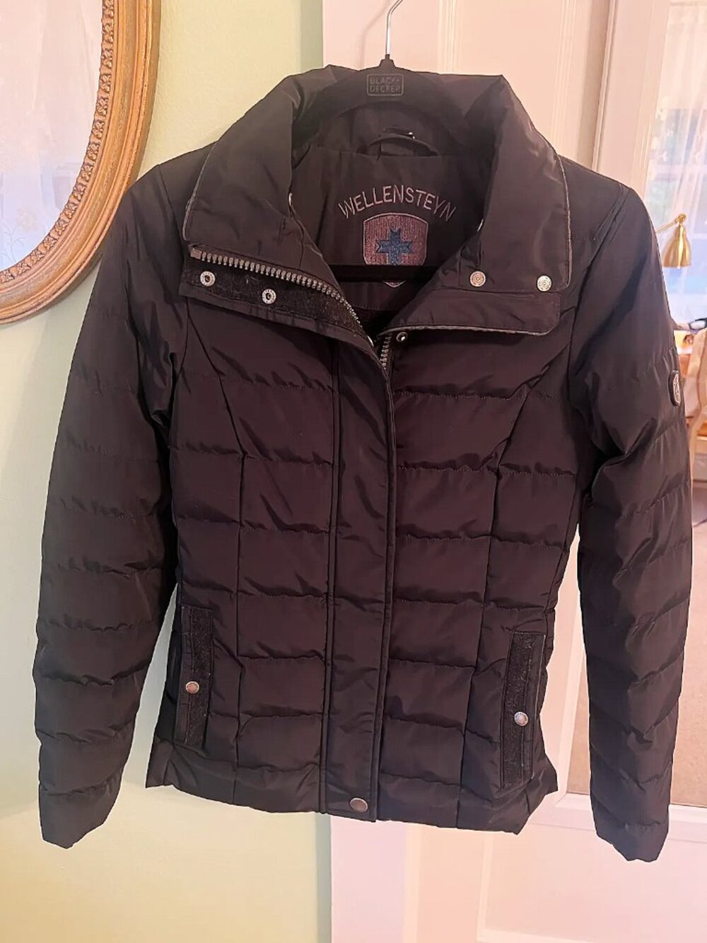 Wellensteyn Women's Belvitesse Puffer, Faux Fur, XXS, Black, Silver detail
